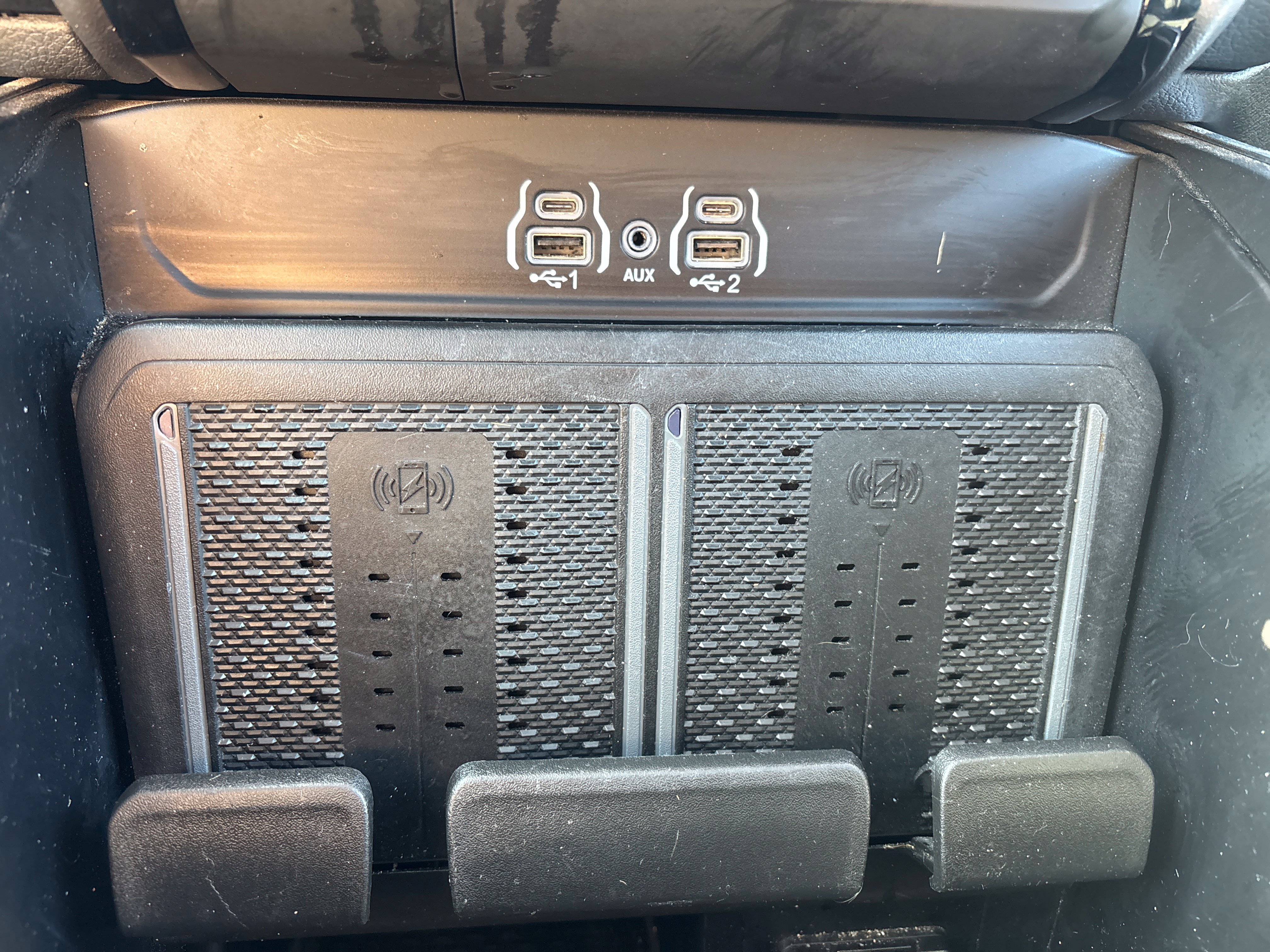Used 2025 RAM 2500 Laramie w/ Night Edition AWD/4WD image 28
