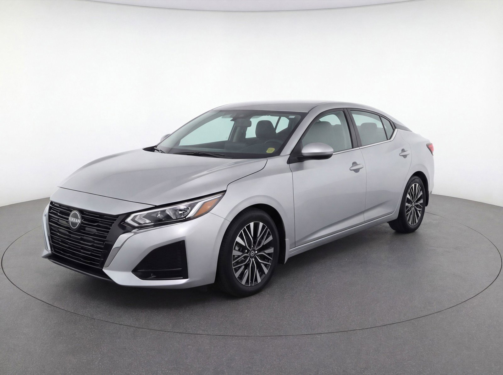 Used 2024 Nissan Altima 2.5 SV image 3