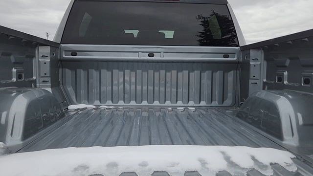Used 2025 GMC Sierra 1500 SLT image 19