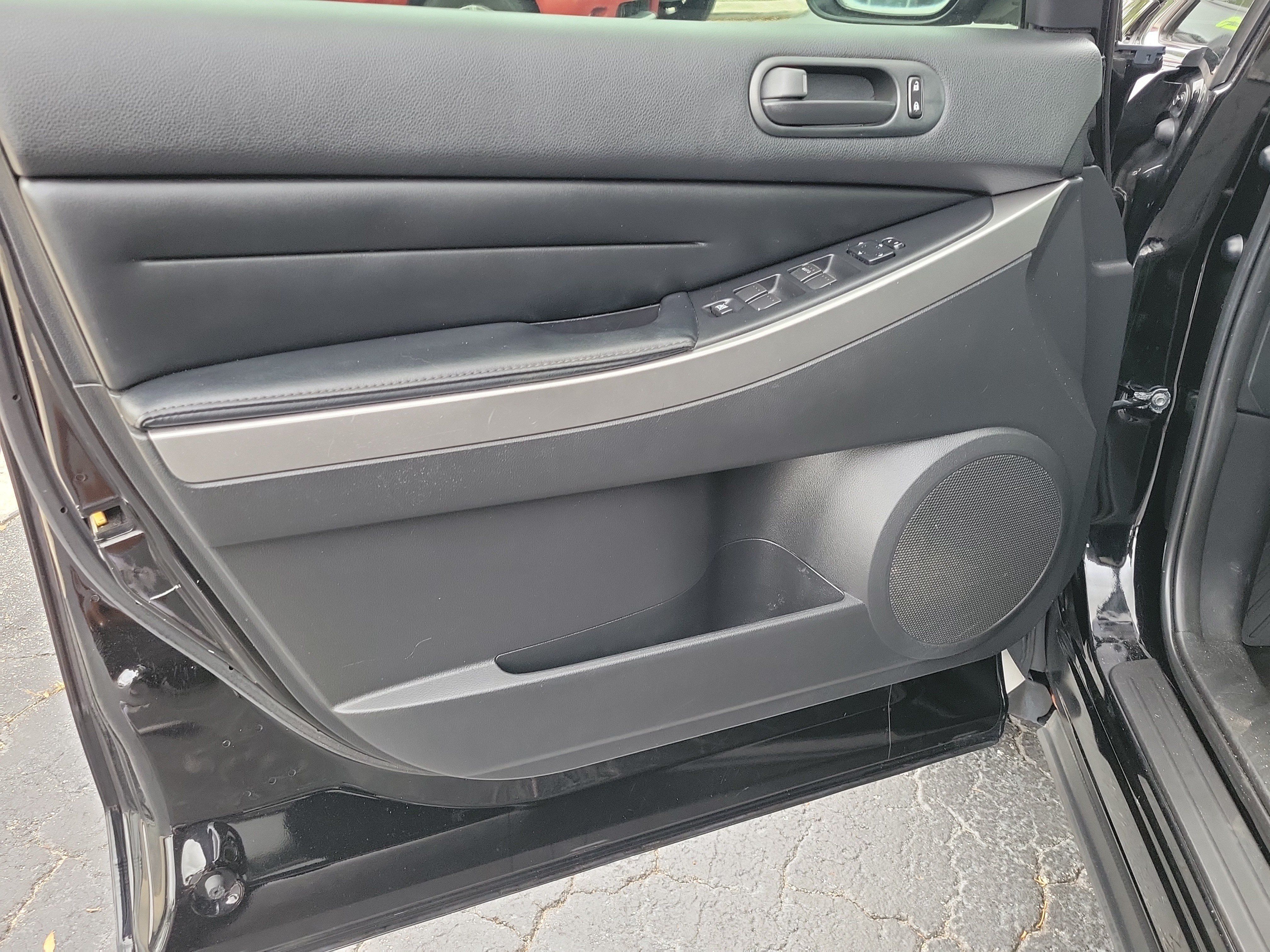Used 2012 MAZDA CX-7 i SV FWD image 16