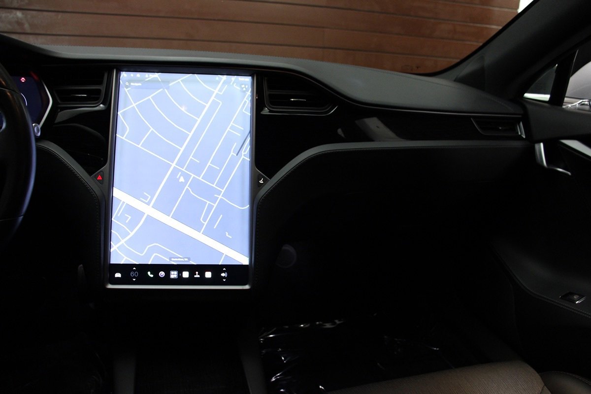 Used 2018 Tesla Model S 75D AWD/4WD image 32