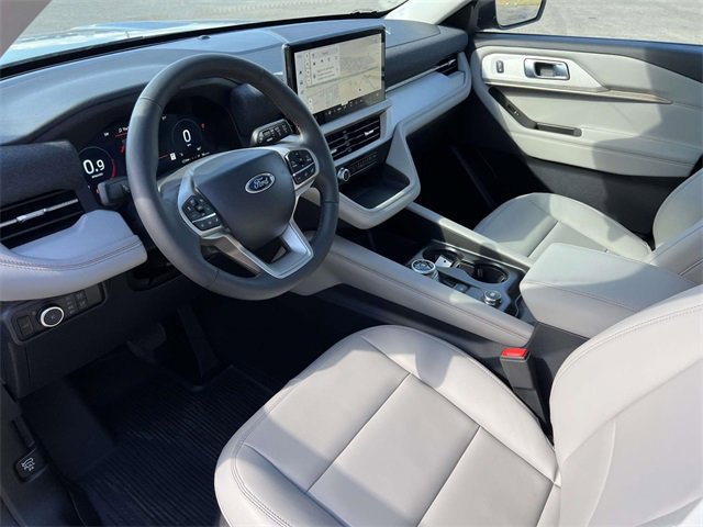 New 2026 Ford Explorer Active image 30
