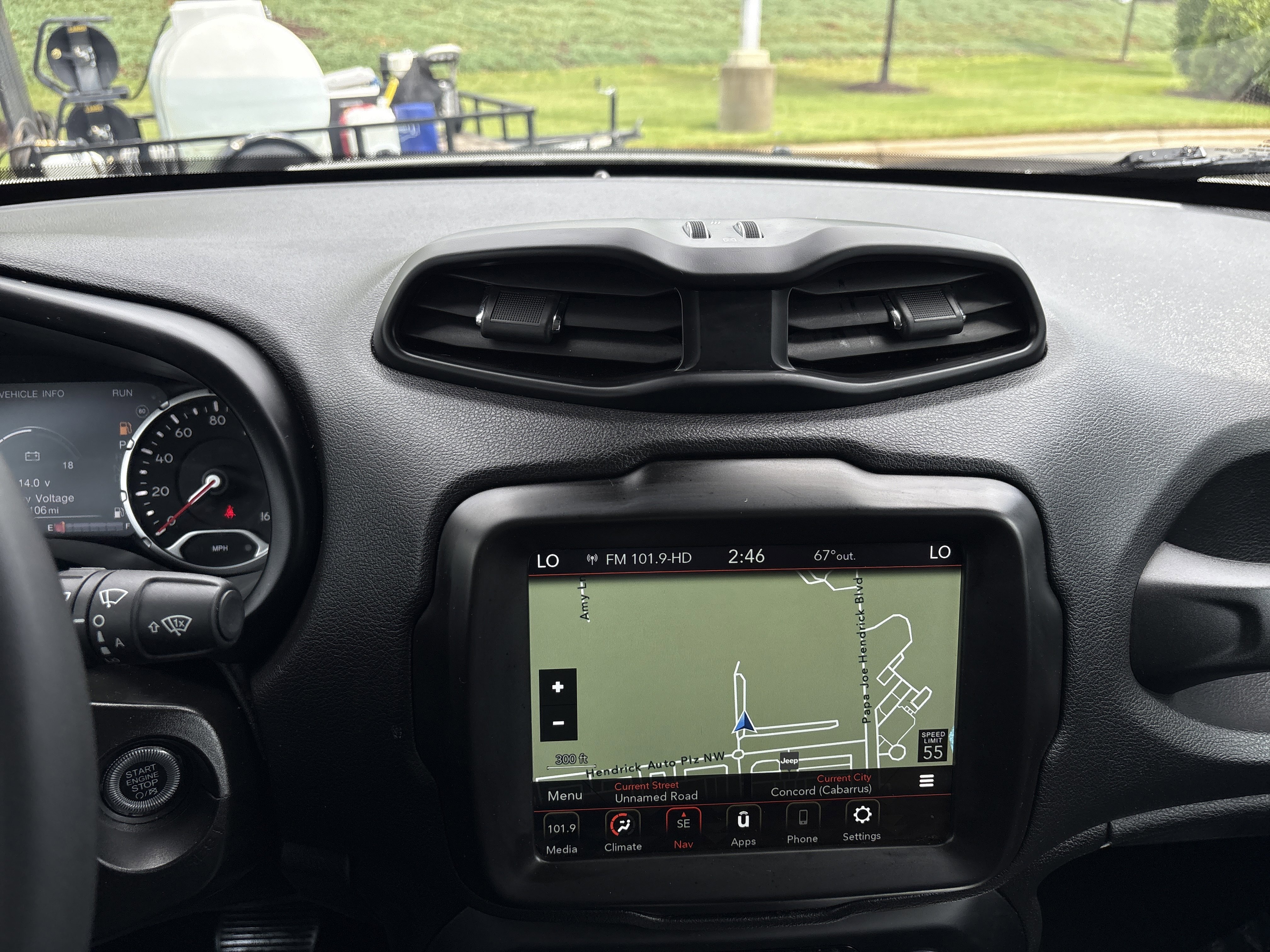 Certified 2023 Jeep Renegade Trailhawk AWD/4WD image 27