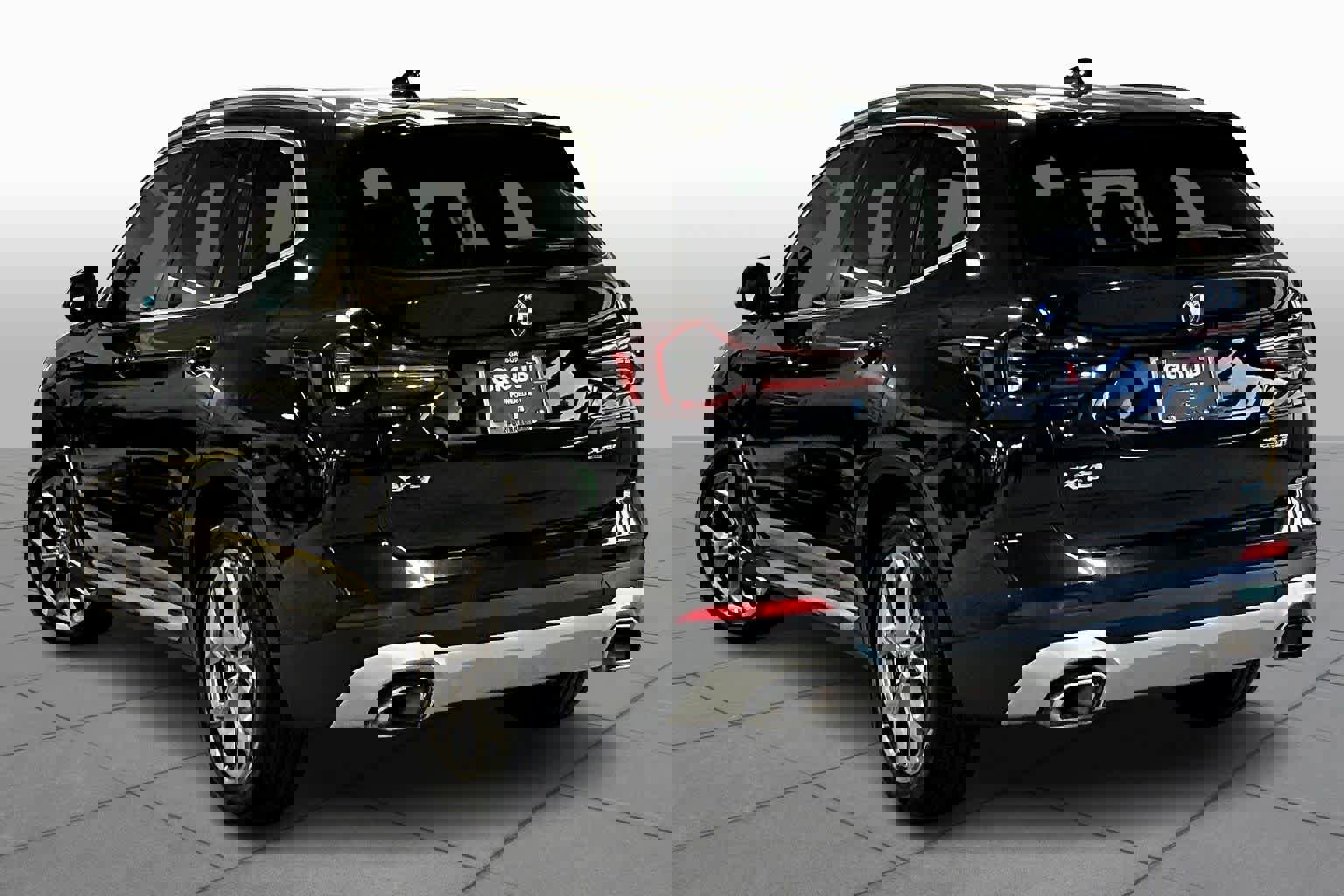 Used 2022 BMW X3 xDrive30i w/ Premium Package 2 (ZPA) image 12