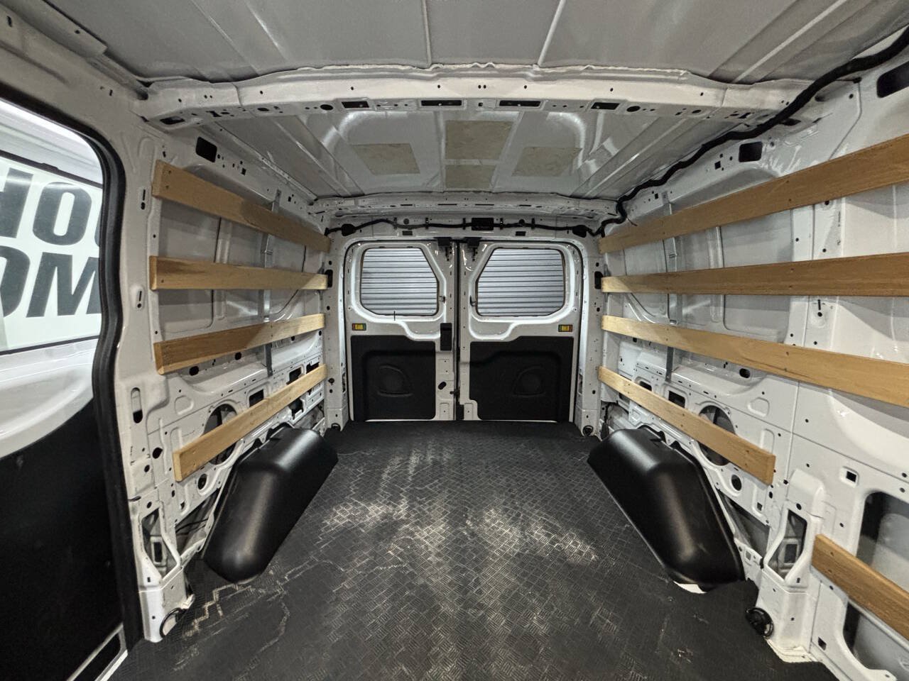 Used 2025 Ford Transit 250 Low Roof w/ Exterior Upgrade Package RWD image 23