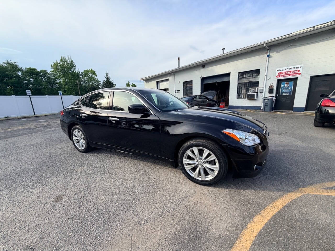 Used 2011 INFINITI M37 x w/ Premium Pkg AWD/4WD image 9