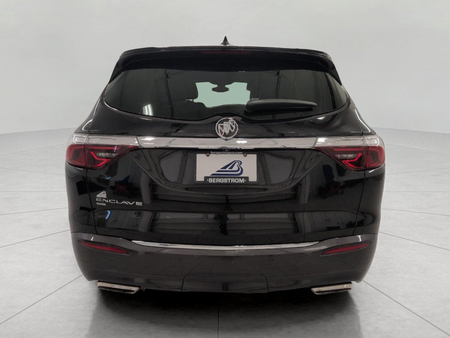 Used 2023 Buick Enclave Essence w/ LPO, Floor Liner Package AWD/4WD image 25