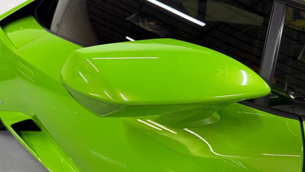 Used 2015 Lamborghini Huracan LP 610-4 AWD/4WD image 6