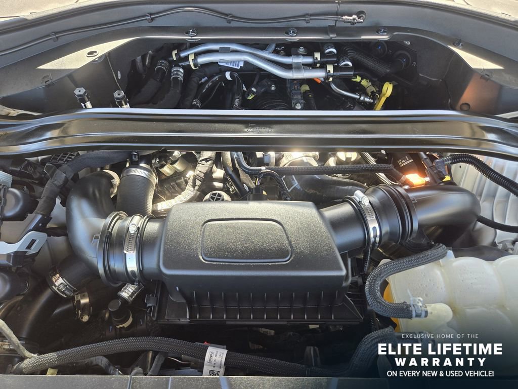 Used 2023 Lincoln Aviator AWD image 32