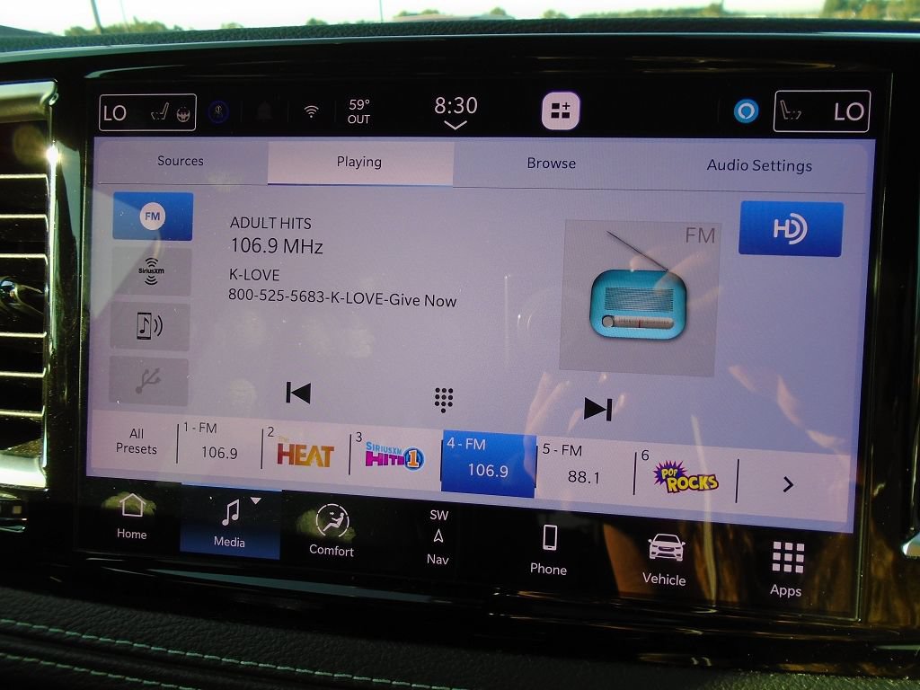 Used 2026 Chrysler Pacifica Limited w/ S Appearance Package FWD image 13
