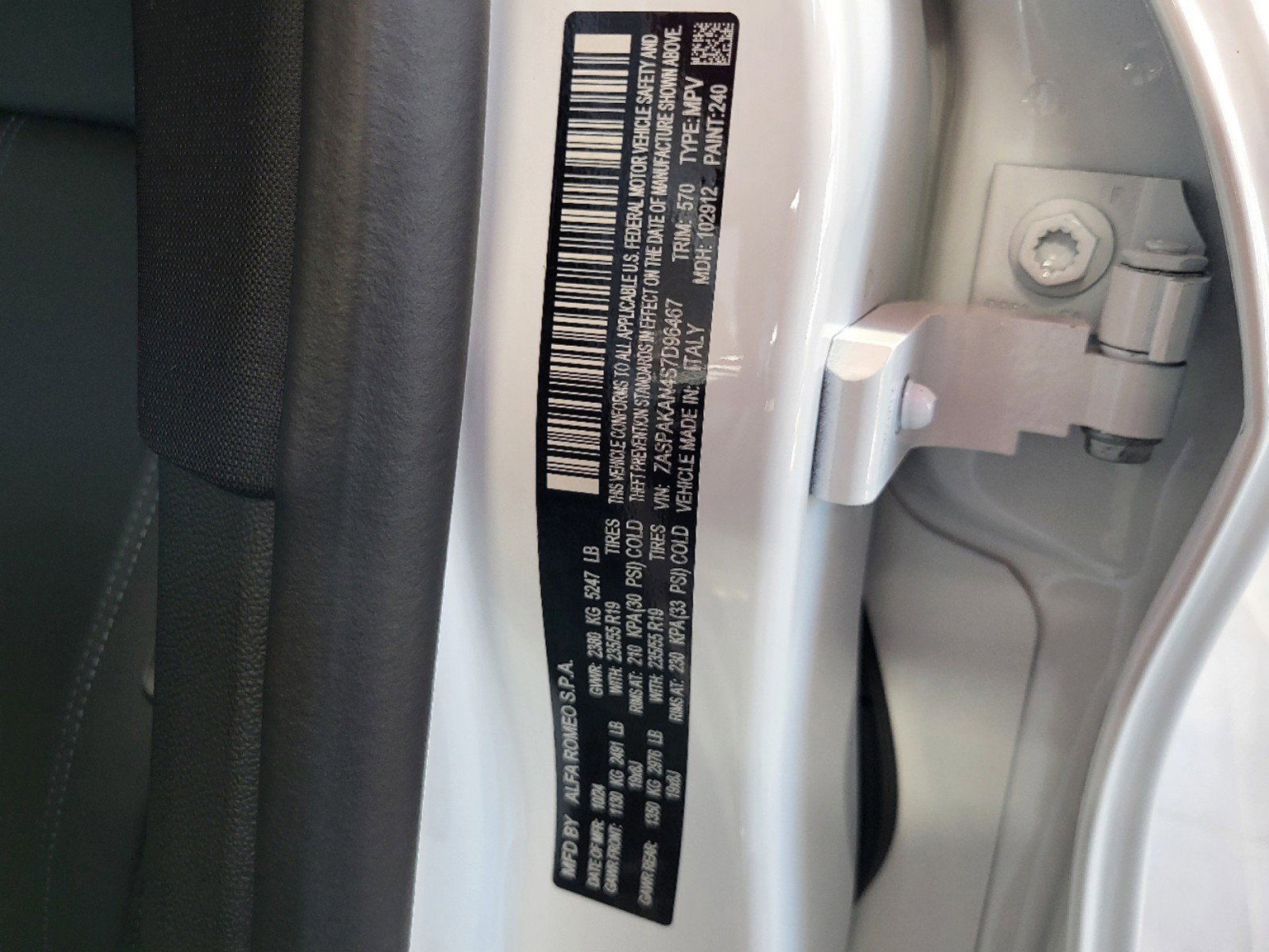 New 2025 Alfa Romeo Stelvio Sprint image 64