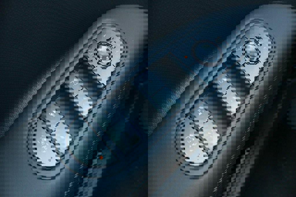 New 2025 Hyundai Venue Limited image 21