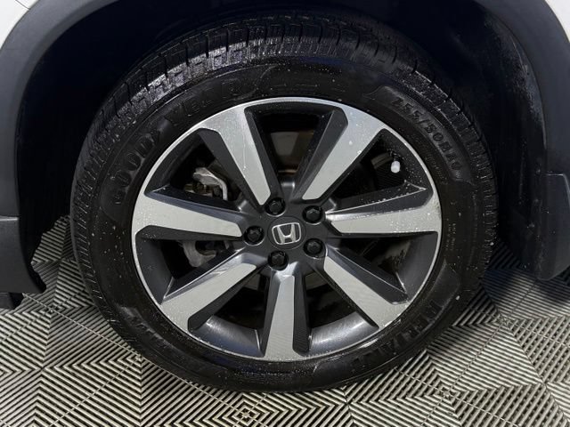 Used 2025 Honda Pilot Touring image 23