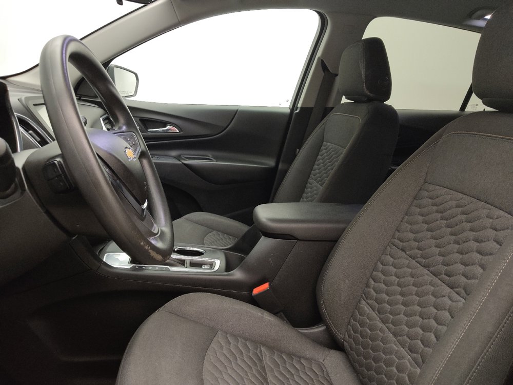 Used 2018 Chevrolet Equinox LT image 17