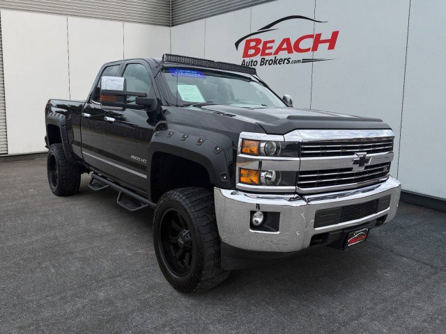 Used 2018 Chevrolet Silverado 2500 LTZ w/ LTZ Plus Package image 1