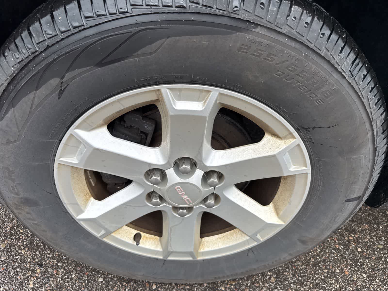Used 2016 GMC Acadia SLE image 9