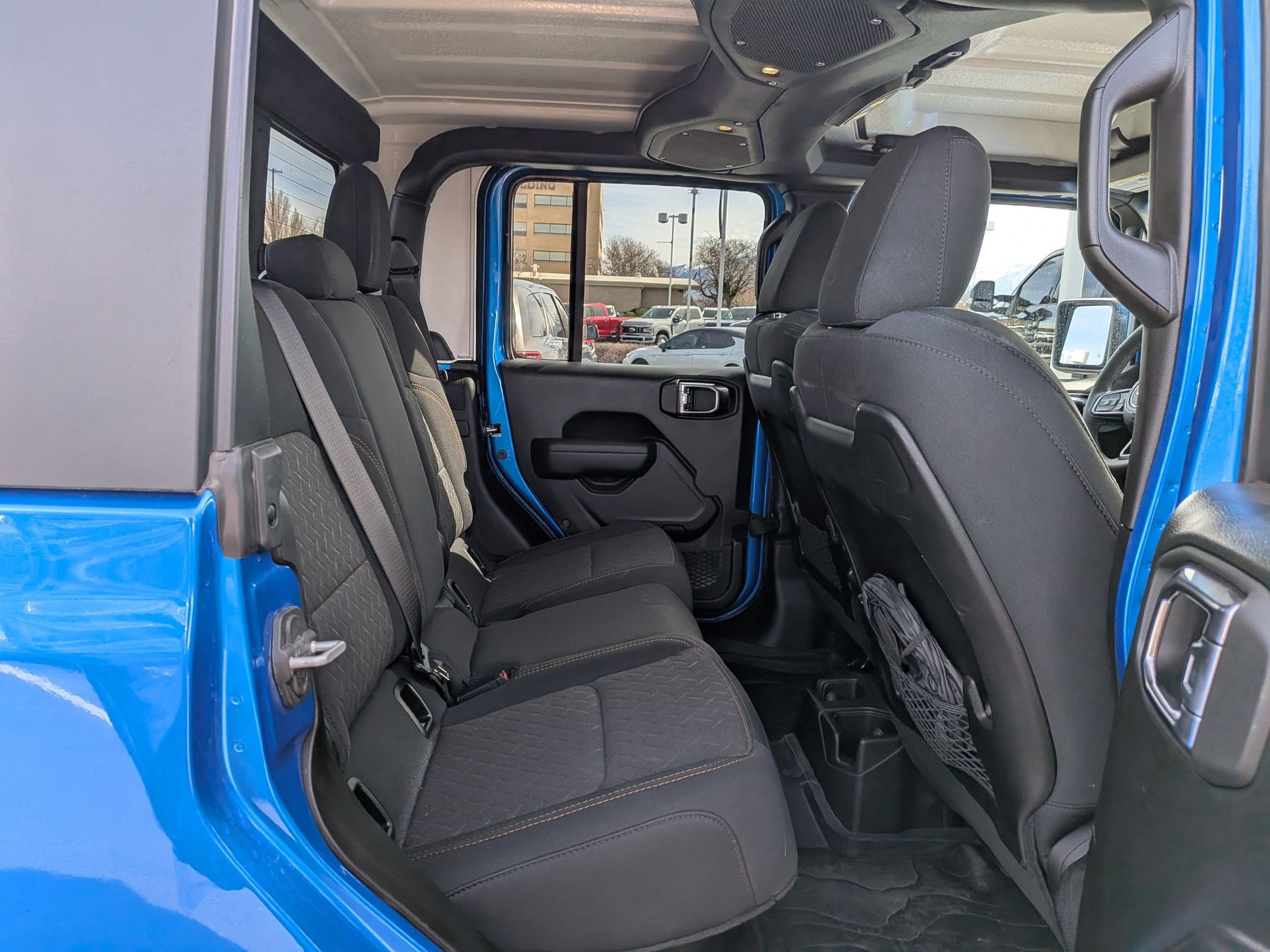 Used 2025 Jeep Gladiator Mojave w/ Convenience Group image 34