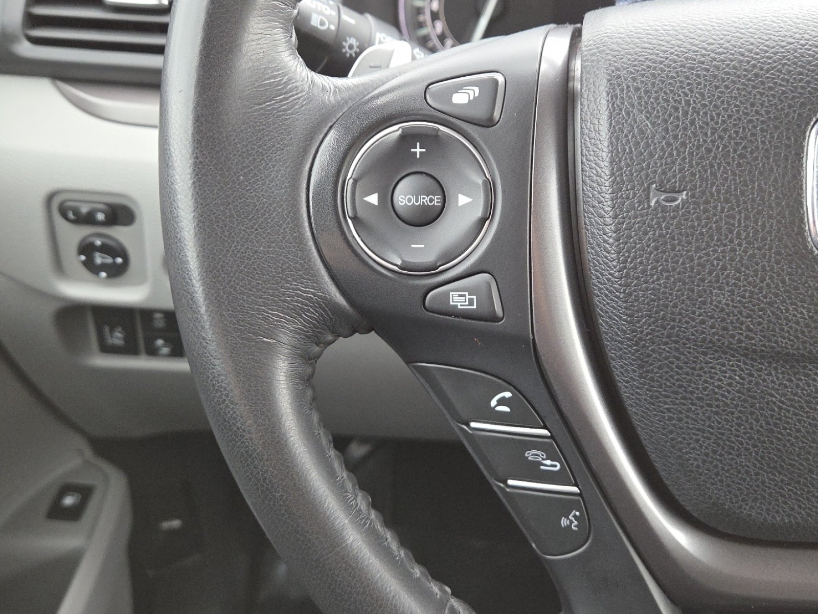 Used 2023 Honda Ridgeline RTL image 33