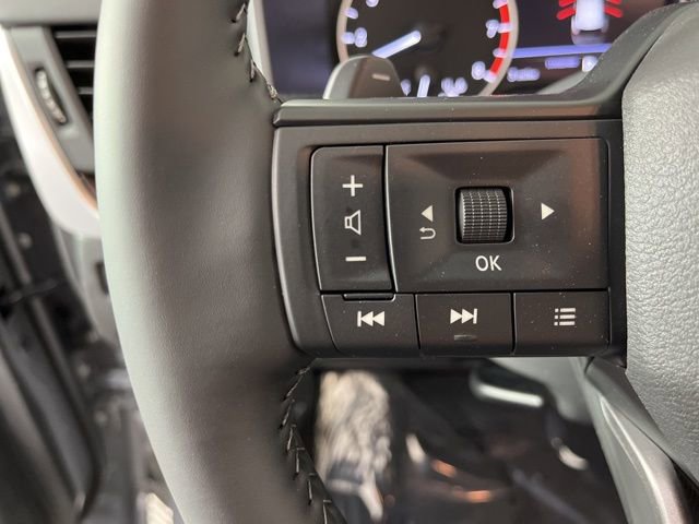 New 2026 Nissan Rogue SV FWD image 22