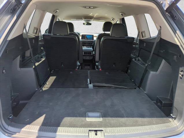 Used 2024 Volkswagen Atlas SE FWD image 20