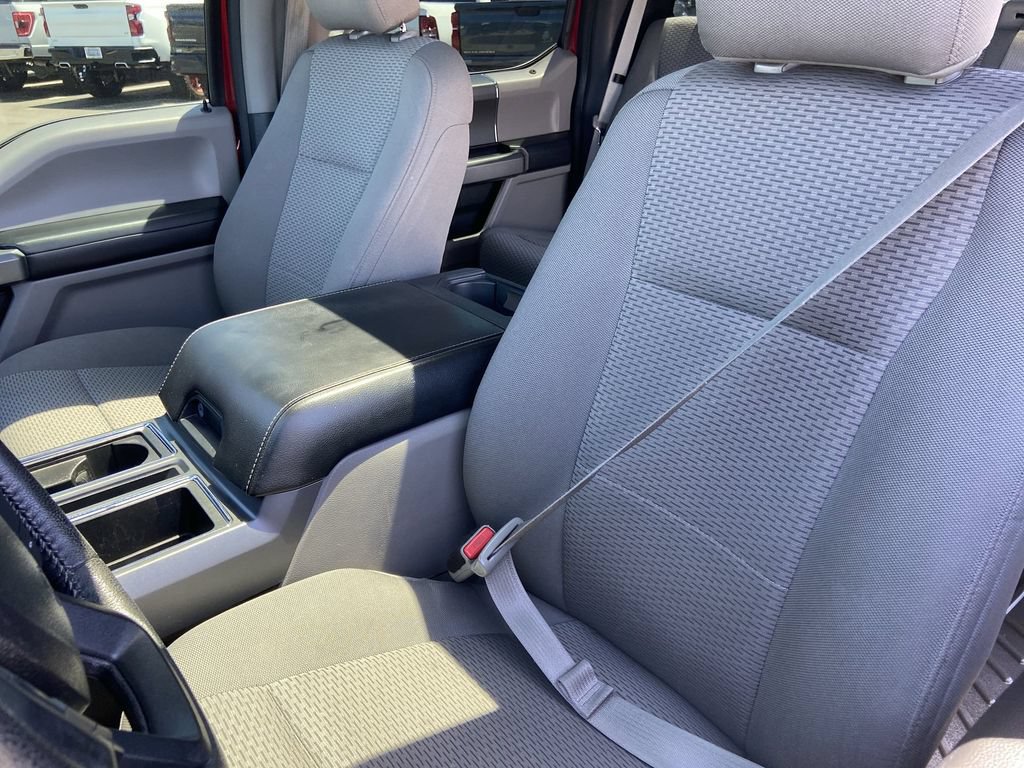 Used 2016 Ford F150 XLT w/ Equipment Group 302A Luxury AWD/4WD image 15