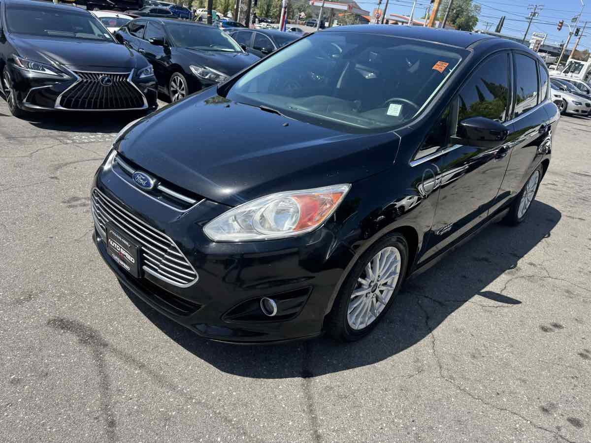 Used 2016 Ford C-MAX Energi SEL w/ Equipment Group 301A FWD image 3
