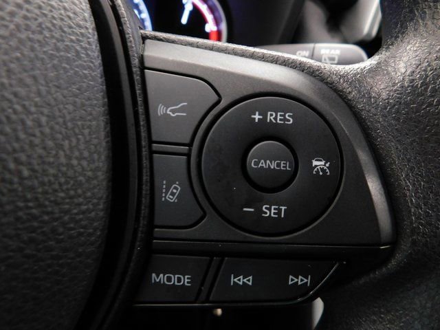 Used 2024 Toyota RAV4 LE image 39