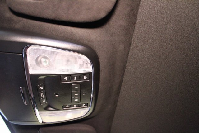 Used 2019 Jeep Grand Cherokee Summit image 30