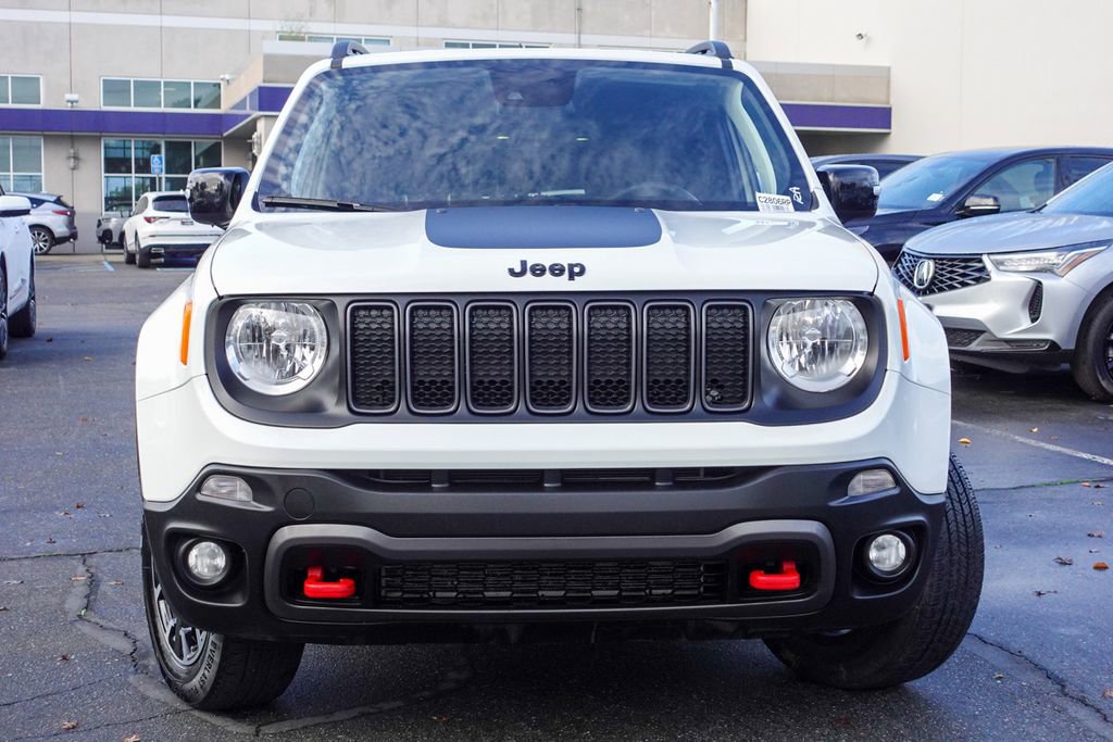 Used 2023 Jeep Renegade Trailhawk image 3