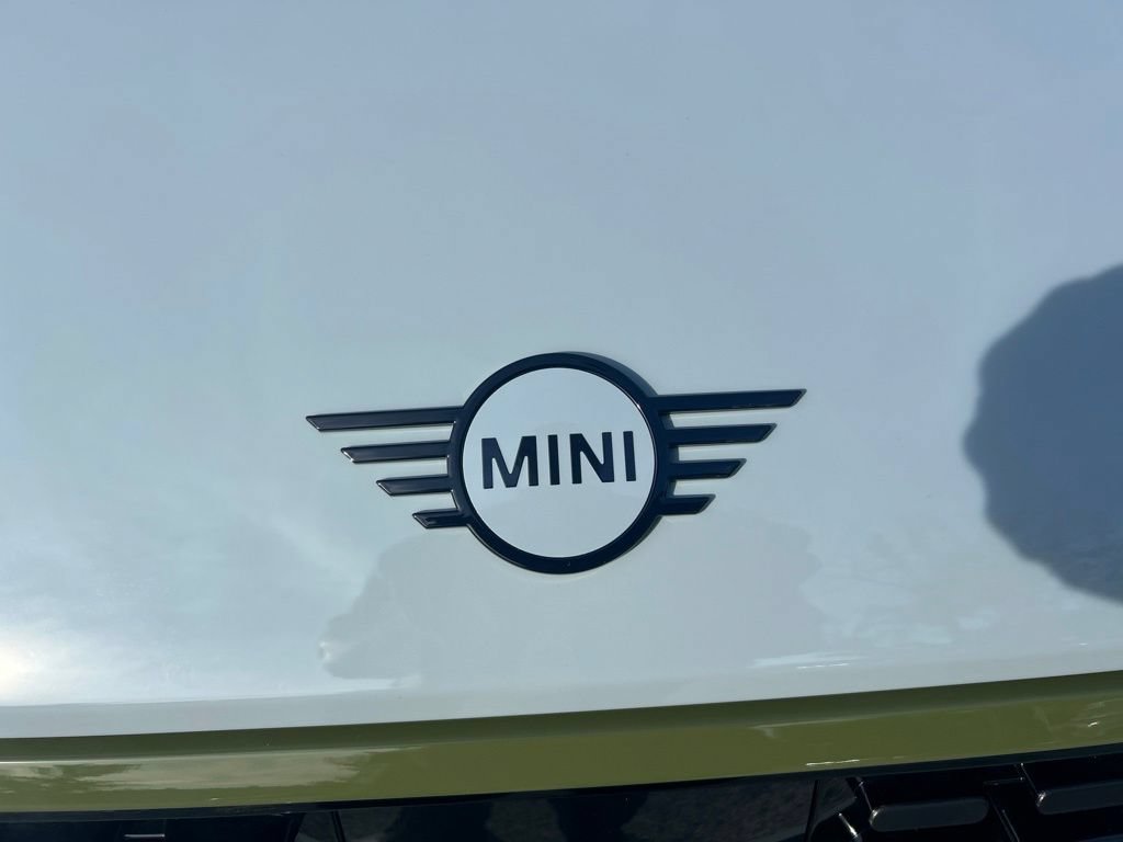 New 2027 MINI Cooper 2-Door Hardtop FWD image 19