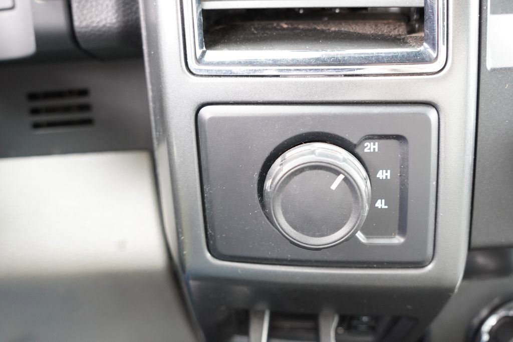 Used 2022 Ford F350 XLT image 25