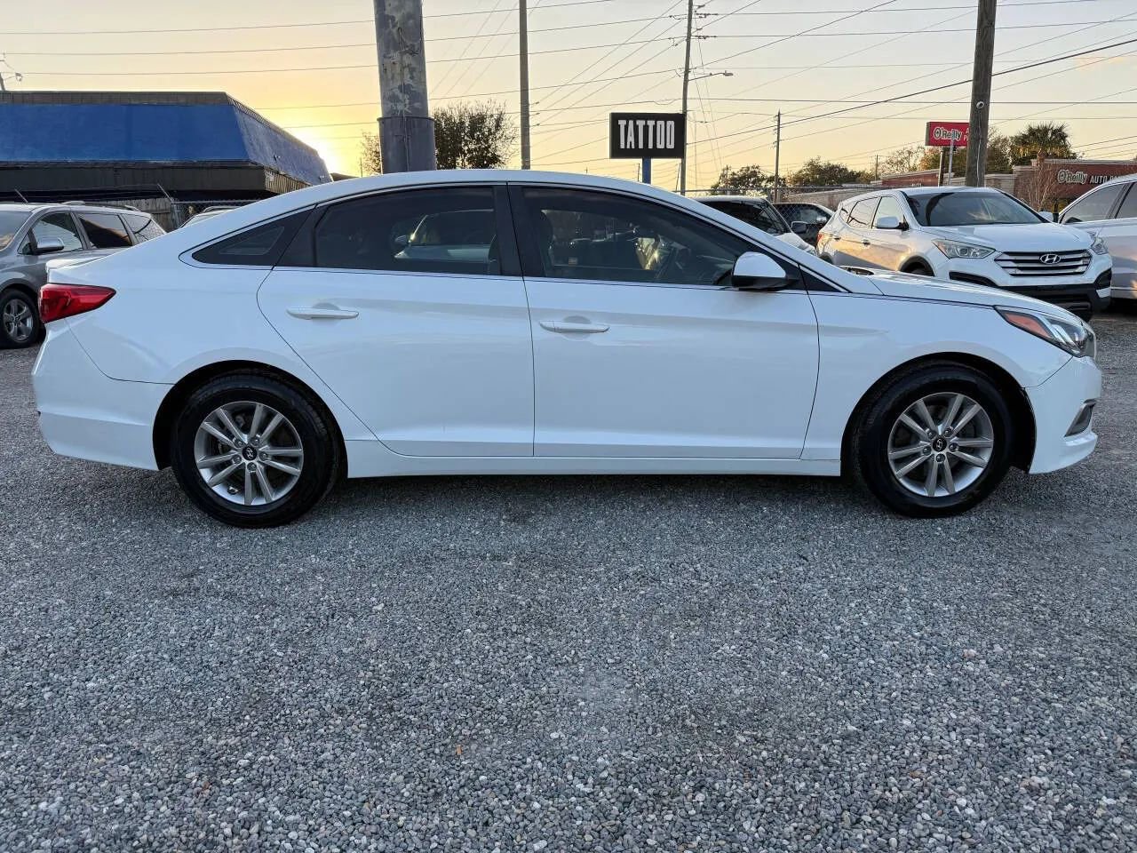 Used 2017 Hyundai Sonata SE w/ Cargo Package image 8