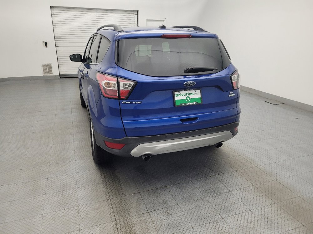 Used 2018 Ford Escape SE FWD image 6