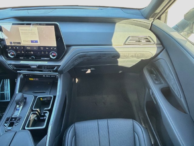 New 2026 Lexus TX 500h AWD w/ Technology Package image 19
