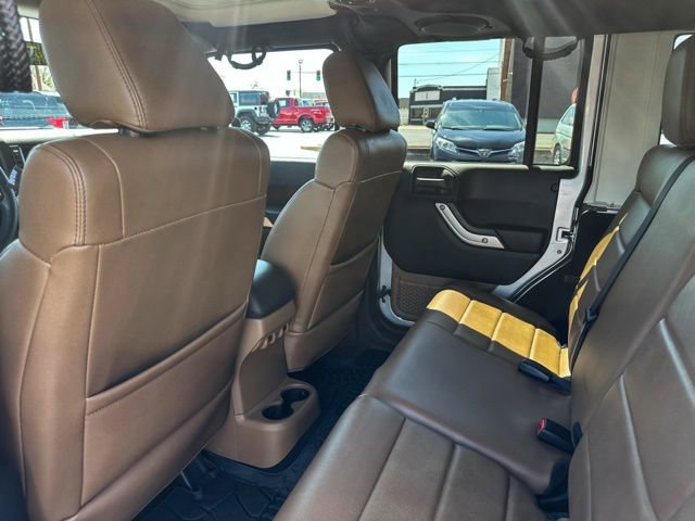 Used 2012 Jeep Wrangler Unlimited Sahara w/ Connectivity Group image 20