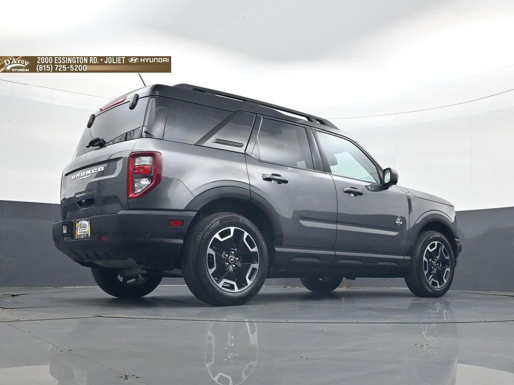 Used 2023 Ford Bronco Sport Outer Banks w/ Tech Package AWD/4WD image 25