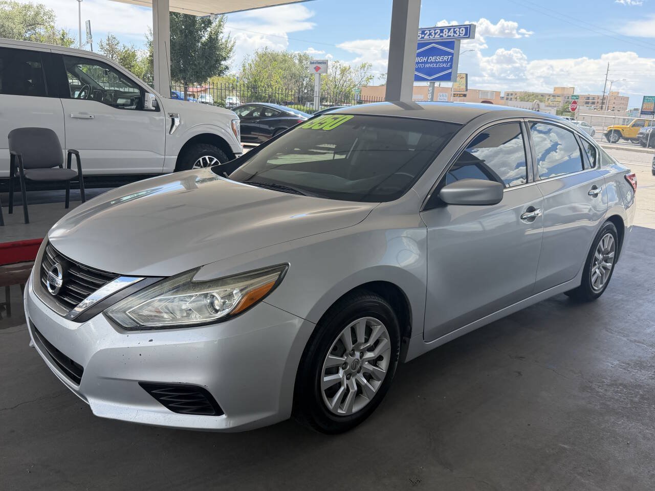 Used 2016 Nissan Altima 2.5 S w/ Power Driver Seat Package FWD image 3
