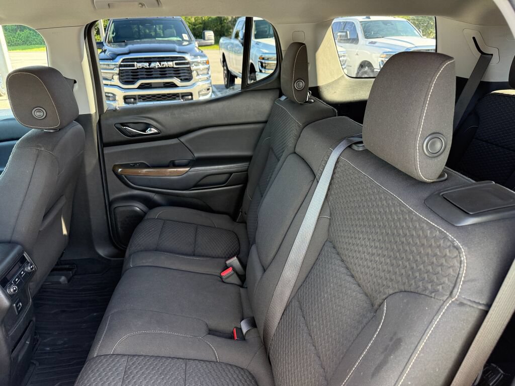 Used 2018 GMC Acadia SLE w/ LPO, Protection Package FWD image 11