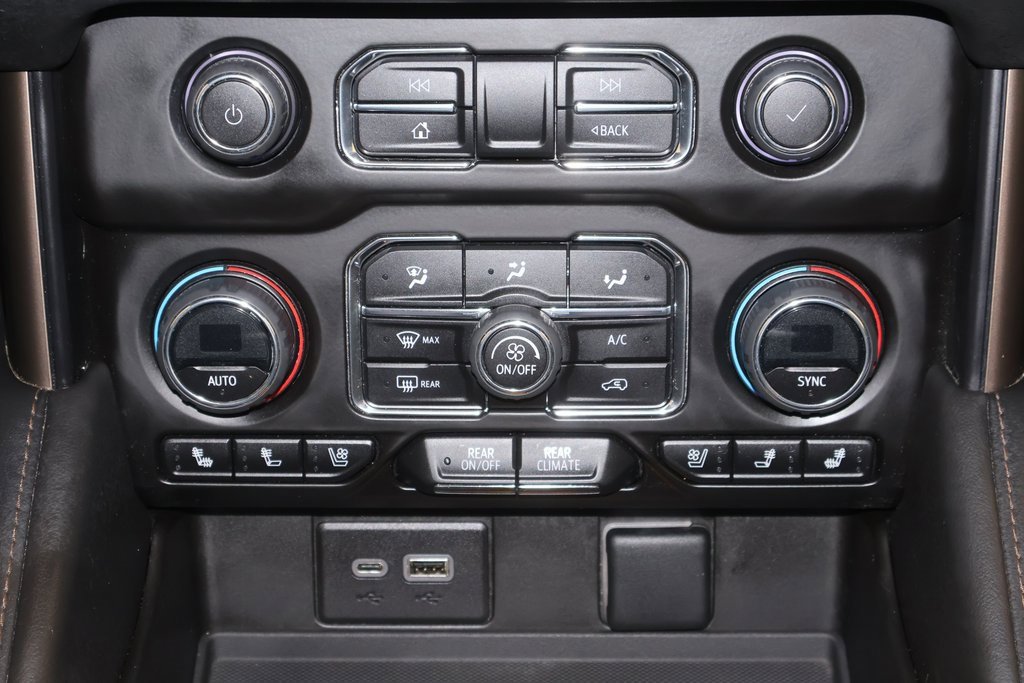 Used 2023 Chevrolet Tahoe High Country image 36