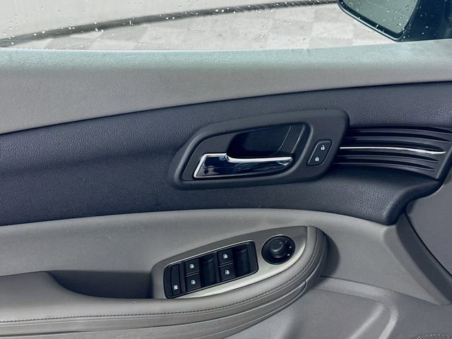 Used 2015 Chevrolet Malibu LS image 16