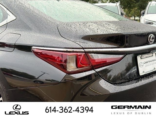 New 2025 Lexus ES 350 w/ Premium Package image 12