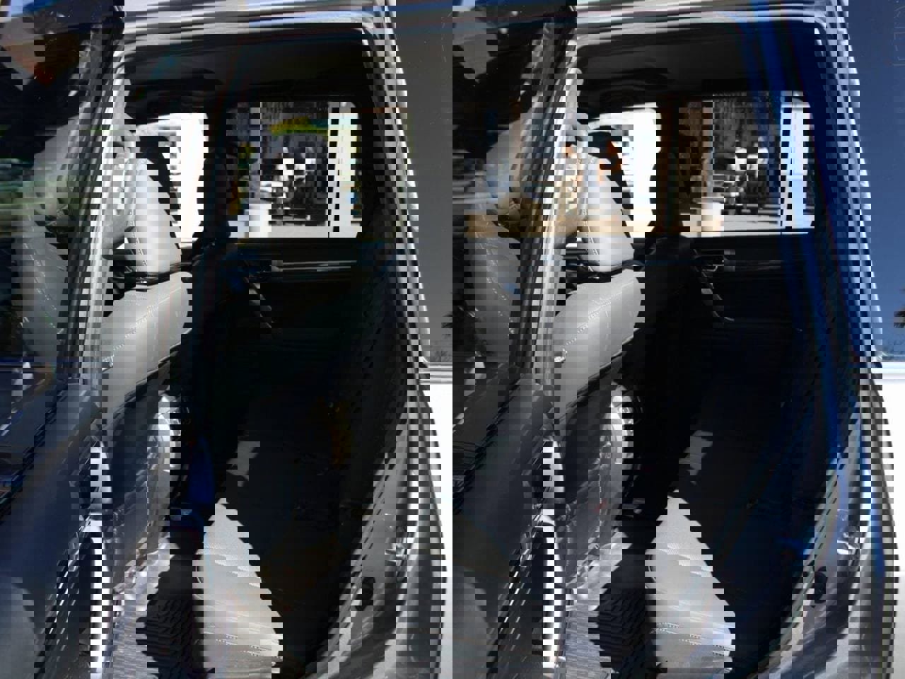 Used 2020 Lexus GX 460 Premium w/ Premium Package image 10