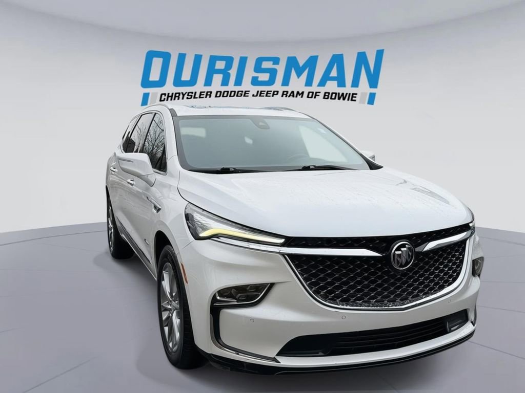 Used 2022 Buick Enclave Avenir w/ Avenir Technology Package image 1