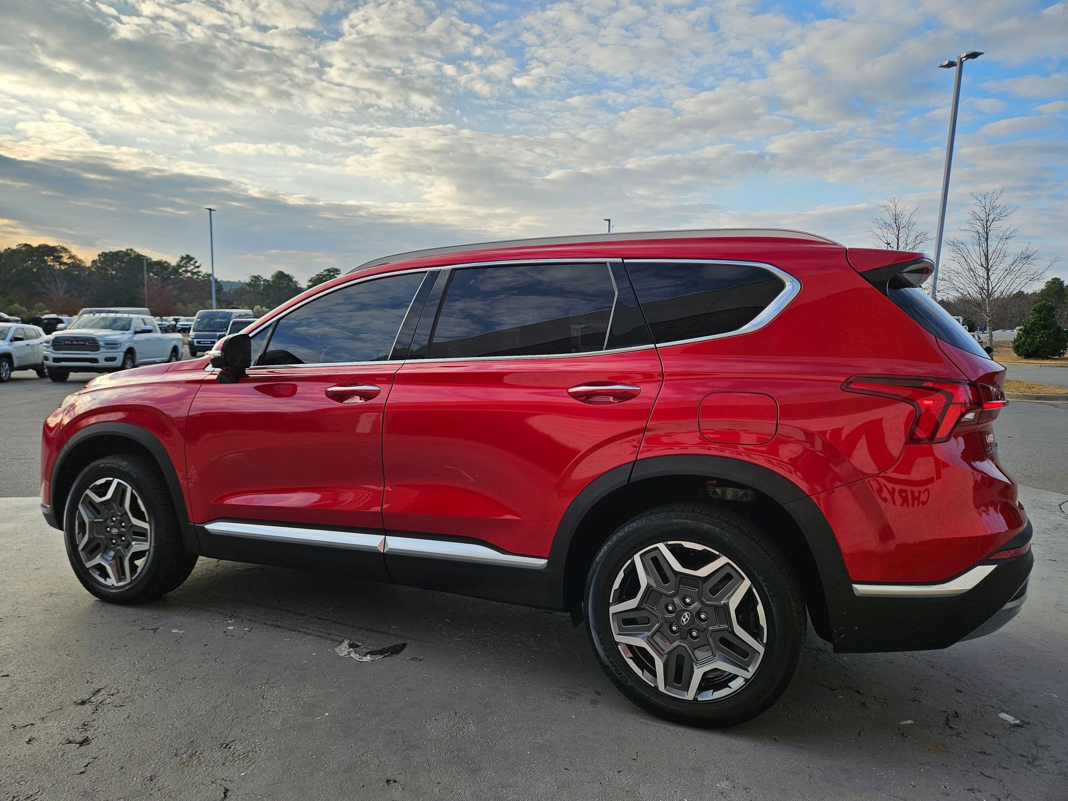 Used 2022 Hyundai Santa Fe Limited image 5