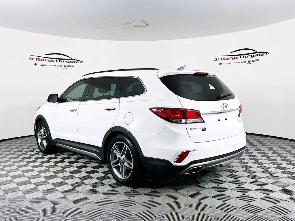 Used 2019 Hyundai Santa Fe XL w/ Cargo Package FWD image 6