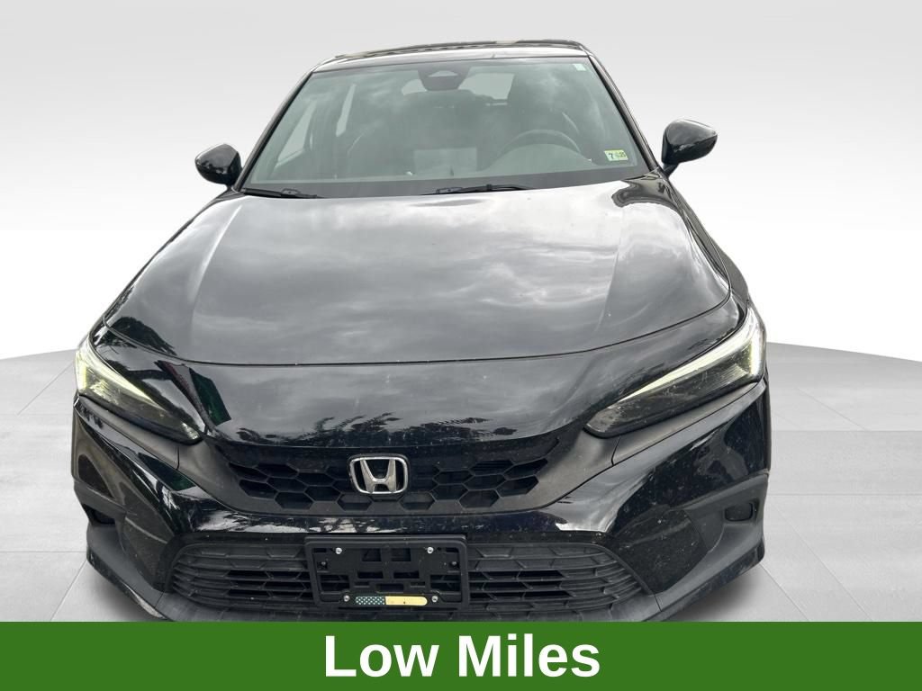 Used 2022 Honda Civic Sport image 2
