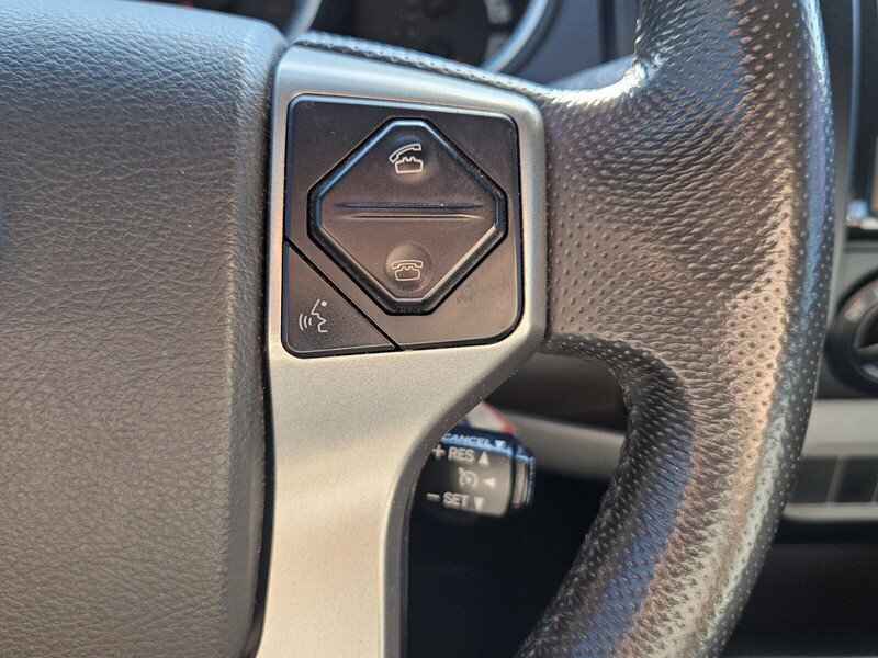 Used 2015 Toyota Tacoma PreRunner image 22