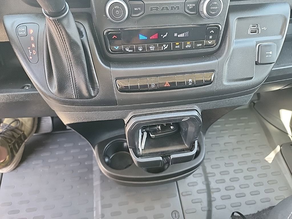 Used 2025 RAM ProMaster 2500 w/ U-Haul Equipment Group FWD image 18
