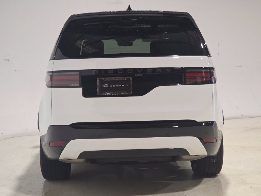 Certified 2025 Land Rover Discovery Dynamic SE AWD/4WD image 6
