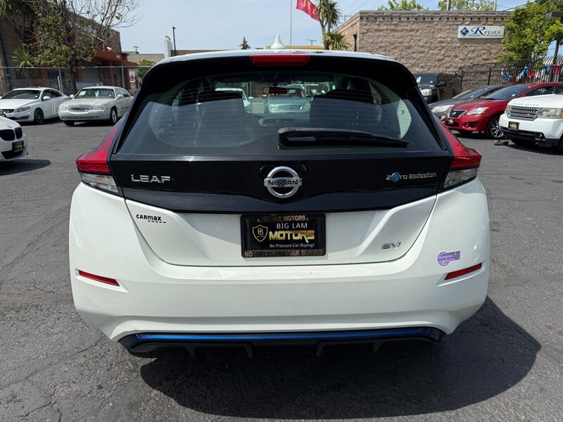 Used 2018 Nissan Leaf SV w/ Protection Package FWD image 6